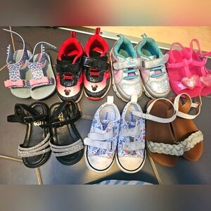 Girls shoes